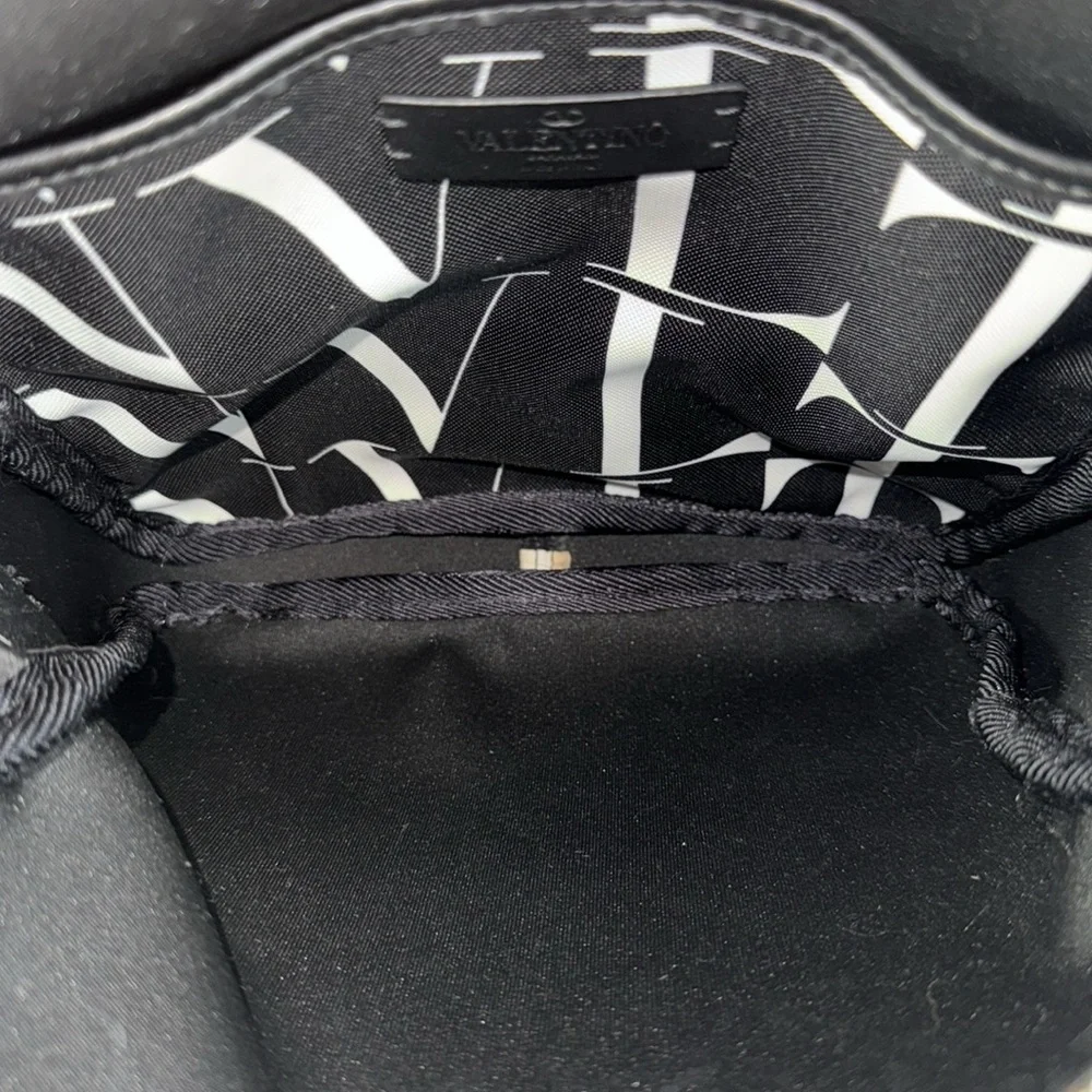 Valentino Garavani VLTN Logo Camera Crossbody Bag with COA - Picture 11 of 14